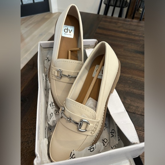 DV by Dolce Vita Beige Loafers - Picture 1 of 6